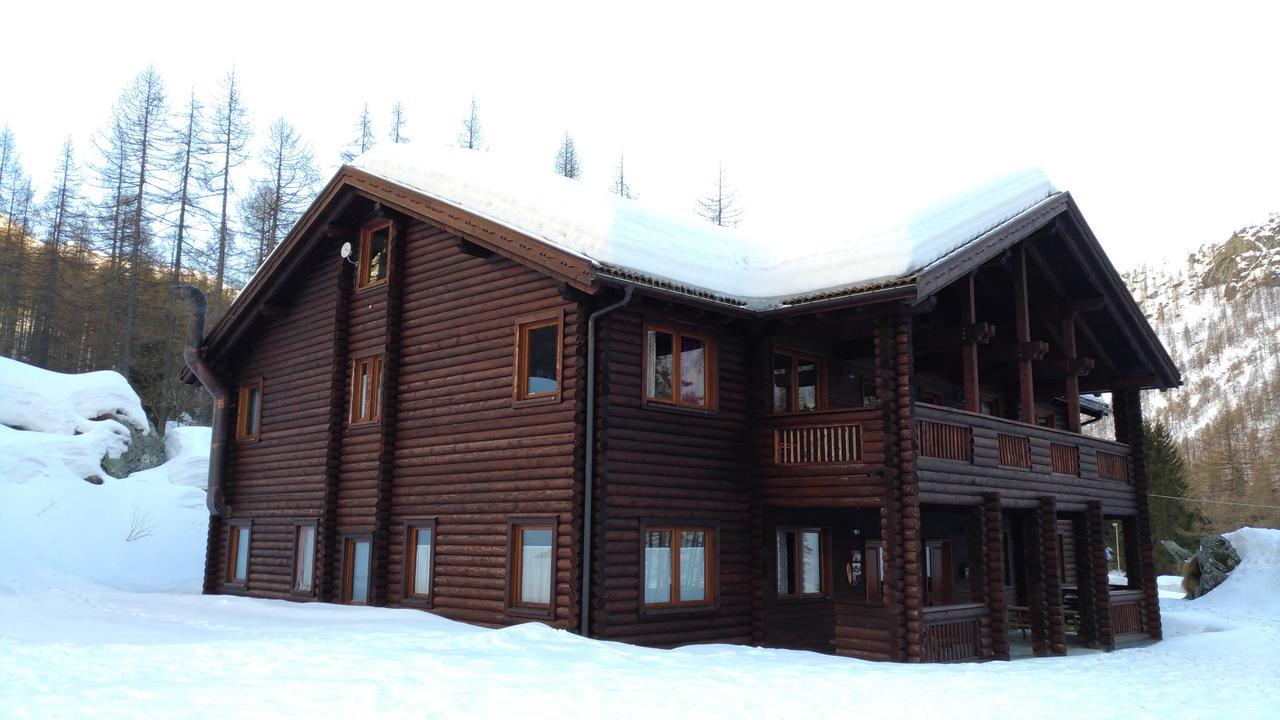 Отель Chalet Rosa Dei Monti Valprato Soana Экстерьер фото