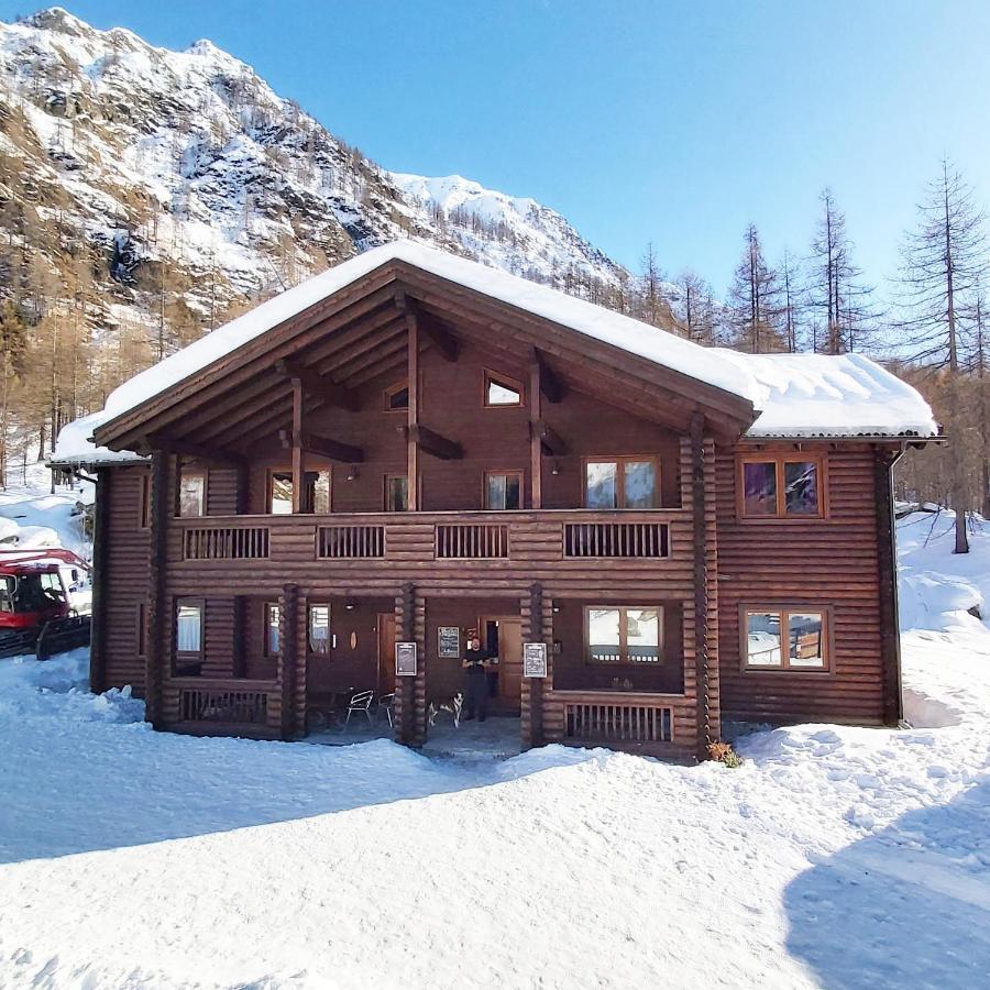 Отель Chalet Rosa Dei Monti Valprato Soana Экстерьер фото