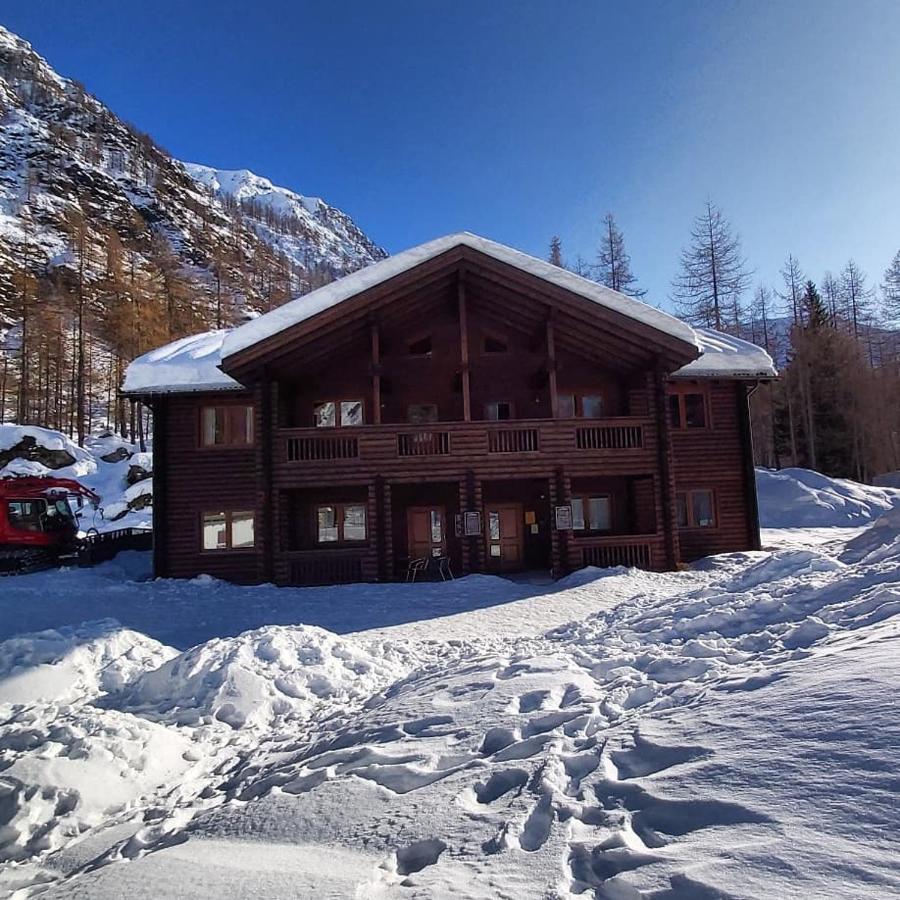 Отель Chalet Rosa Dei Monti Valprato Soana Экстерьер фото